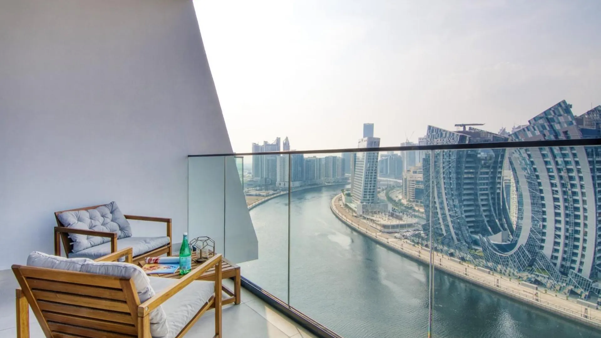 The Smart Concierge - Binghatti Canal Dubai 0*,  United Arab Emirates